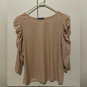 |Boutique top - excellent condition|
